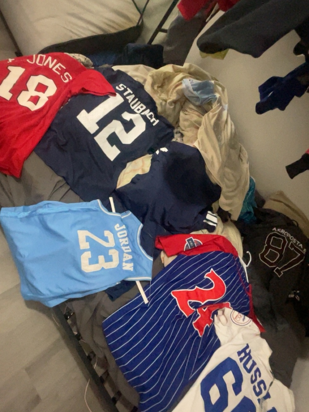sports jerseys -baseball,basketball,football 15 each